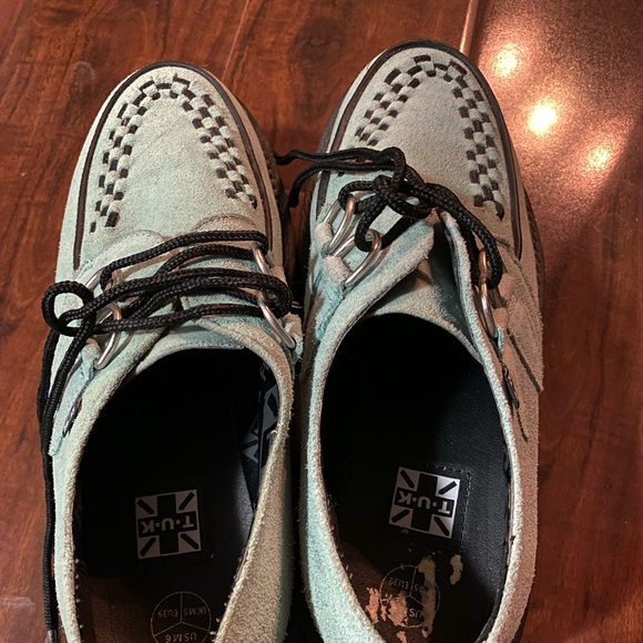 Sold - Picture 2 of 4